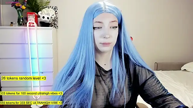 aya katana online show from October 28, 2025, 3:32 am