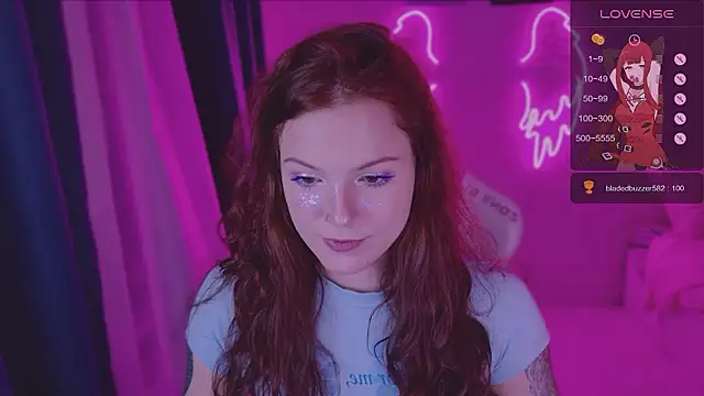 Elsie Ginger online show from December 6, 2024, 9:35 pm