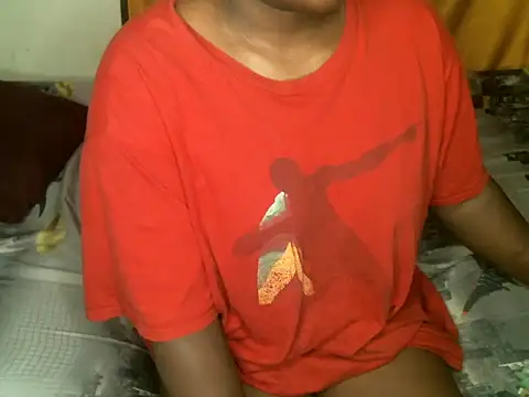 Snapshot of Blackqueen341 chatting on May 1, 2026, 10:36 pm Blackqueen341 online show from May 1, 2026, 10:36 pm
