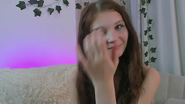 CindyGarrison online show from January 22, 2025, 3:20 am