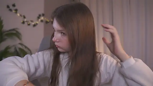 CindyGarrison online show from October 16, 2025, 1:50 am