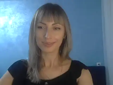 EffectMaya online show from December 22, 2024, 5:21 pm