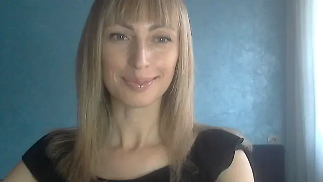 EffectMaya online show from March 21, 2025, 1:56 pm