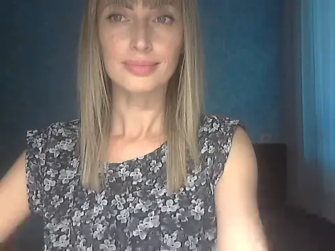 EffectMaya online show from September 10, 2025, 2:50 pm