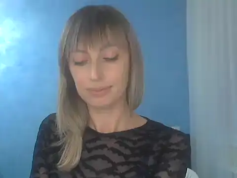 EffectMaya online show from September 30, 2025, 5:29 pm