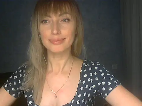 EffectMaya online show from February 4, 2026, 3:18 pm