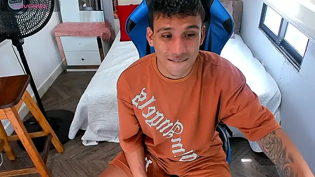 Backsex boy online show from September 13, 2025, 3:45 pm