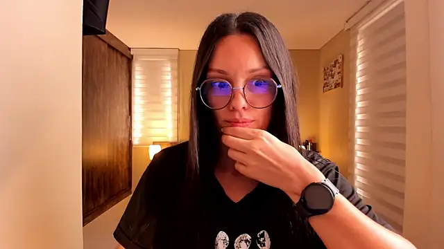 anabel 025 online show from September 16, 2025, 3:57 pm