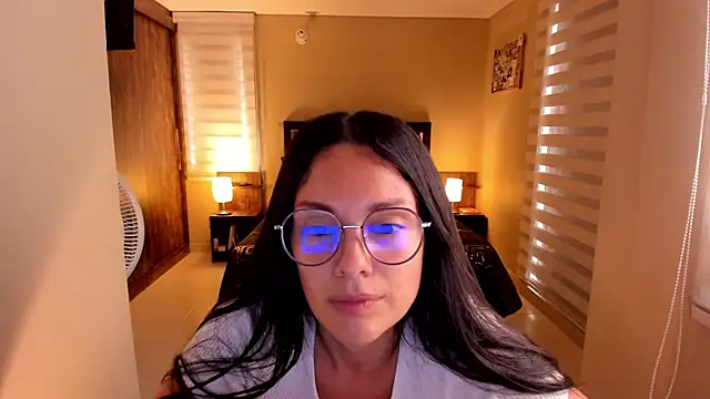 anabel 025 online show from October 18, 2025, 7:25 pm