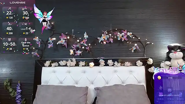 NayeCloud online show from March 11, 2025, 3:37 am