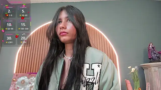 NayeCloud online show from October 7, 2025, 3:36 am