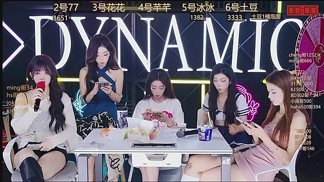 NEW-girl520 online show from March 11, 2025, 5:24 pm