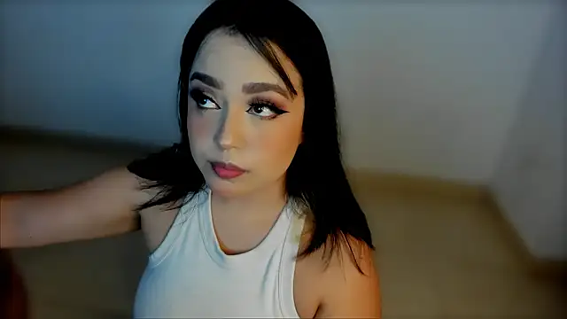 Snapshot of ValeryySoto_ chatting on December 19, 2024, 2:01 am ValeryySoto online show from December 19, 2024, 2:01 am