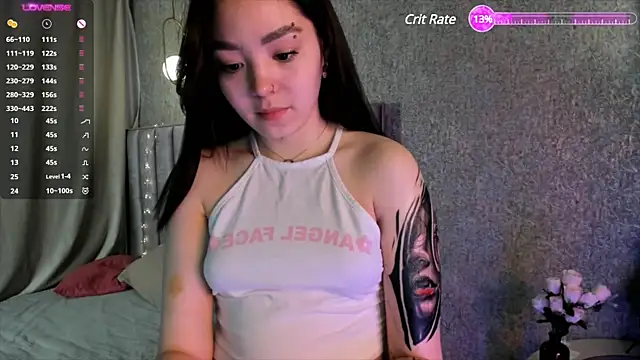 TaiteGloss online show from March 10, 2025, 4:14 pm