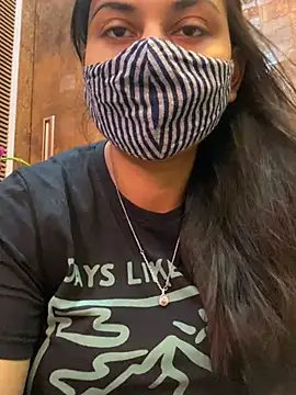 Snapshot of HaaniKaur chatting on January 15, 2025, 7:48 am HaaniKaur online show from January 15, 2025, 7:48 am