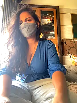 Snapshot of HaaniKaur chatting on November 1, 2025, 7:32 am HaaniKaur online show from November 1, 2025, 7:32 am