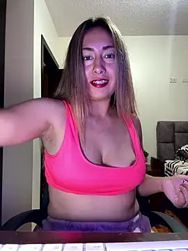 Snapshot of xLadyScarlettx chatting on December 7, 2024, 11:56 pm xLadyScarlettx online show from December 7, 2024, 11:56 pm