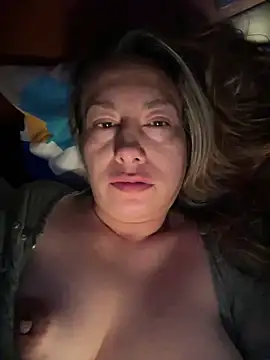 Snapshot of xLadyScarlettx chatting on December 13, 2024, 4:33 am xLadyScarlettx online show from December 13, 2024, 4:33 am