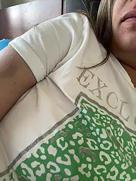 Snapshot of xLadyScarlettx chatting on January 10, 2025, 2:13 pm xLadyScarlettx online show from January 10, 2025, 2:13 pm