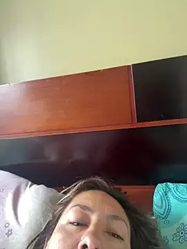 Snapshot of xLadyScarlettx chatting on February 1, 2025, 2:13 pm xLadyScarlettx online show from February 1, 2025, 2:13 pm