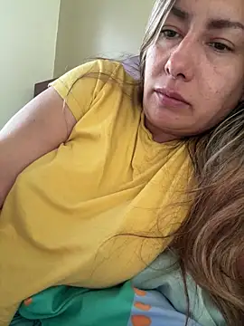 Snapshot of xLadyScarlettx chatting on March 6, 2025, 10:36 pm xLadyScarlettx online show from March 6, 2025, 10:36 pm