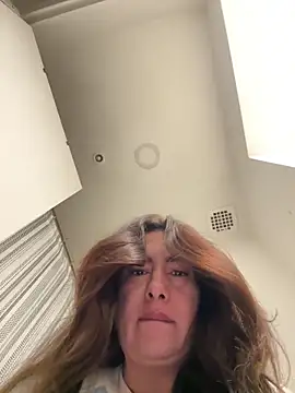 xLadyScarlettx online show from February 5, 2026, 6:29 am