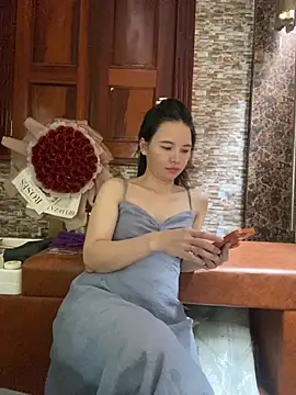 Snapshot of LiLi-Kirix99 chatting on July 4, 2026, 7:25 am LiLi-Kirix99 online show from July 4, 2026, 7:25 am