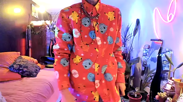 Snapshot of leatherz69 chatting on December 25, 2024, 3:40 am leatherz69 online show from December 25, 2024, 3:40 am