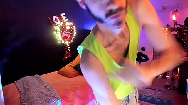 Snapshot of leatherz69 chatting on March 8, 2025, 5:59 am leatherz69 online show from March 8, 2025, 5:59 am