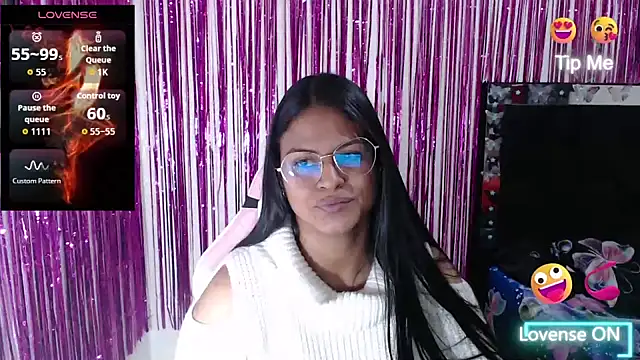 Snapshot of SweetAlmaa chatting on April 7, 2026, 1:17 am SweetAlmaa online show from April 7, 2026, 1:17 am