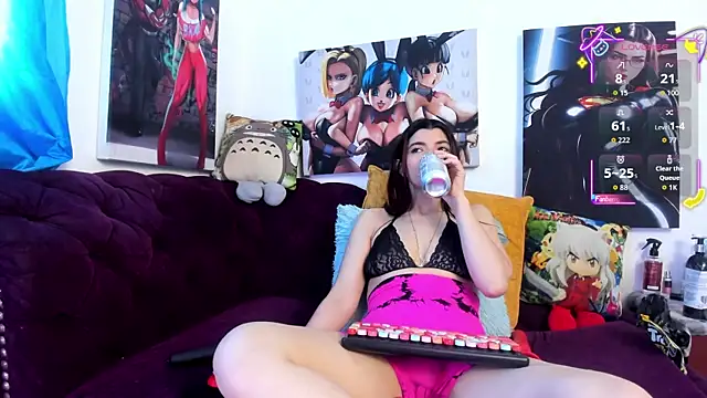 Paulamontero1 online show from February 9, 2026, 9:08 pm