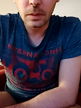 istiaqua90 online show from December 2, 2024, 11:40 pm