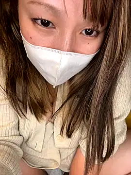 annna annna 2024 online show from October 15, 2025, 2:28 pm