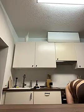 Snapshot of Fancy-Francy chatting on March 18, 2025, 6:26 pm Fancy-Francy online show from March 18, 2025, 6:26 pm