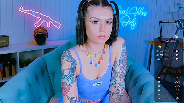 Snapshot of My_toys_pink chatting on January 31, 2025, 2:58 am My toys pink online show from January 31, 2025, 2:58 am