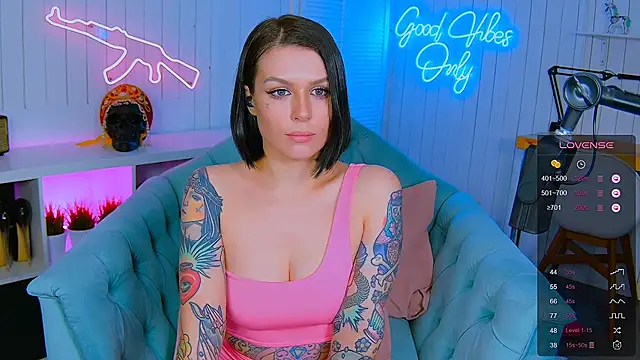 Snapshot of My_toys_pink chatting on February 6, 2025, 6:29 am My toys pink online show from February 6, 2025, 6:29 am