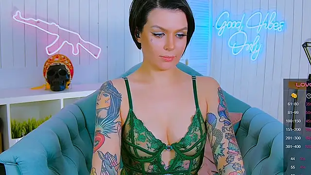 Snapshot of My_toys_pink chatting on March 2, 2025, 11:09 pm My toys pink online show from March 2, 2025, 11:09 pm