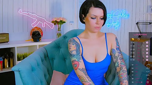 Snapshot of My_toys_pink chatting on March 3, 2025, 9:26 pm My toys pink online show from March 3, 2025, 9:26 pm