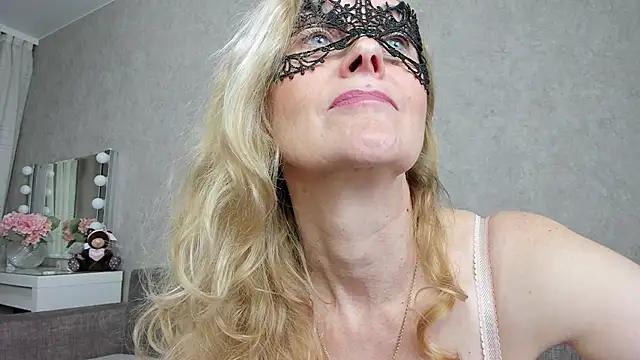 Snapshot of angelica_marquise chatting on March 12, 2025, 4:46 pm angelica marquise online show from March 12, 2025, 4:46 pm