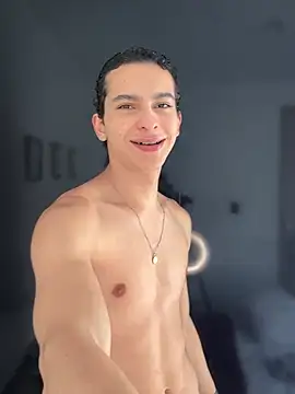 cybercosmiiic online show from February 20, 2025, 7:08 pm