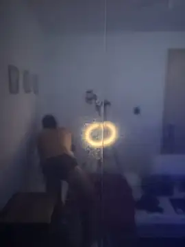 cybercosmiiic online show from February 25, 2025, 6:09 pm