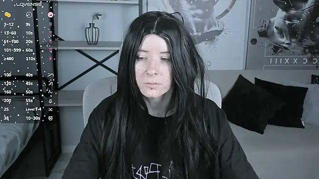 LexiWenford online show from November 17, 2025, 3:12 am