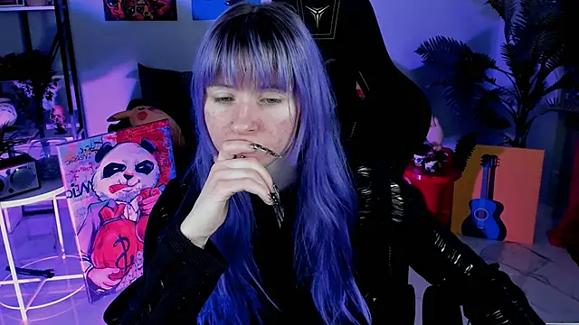 LexiWenford online show from February 4, 2026, 2:50 am