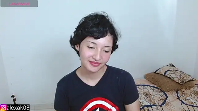 alexaa08 online show from December 4, 2024, 5:33 pm