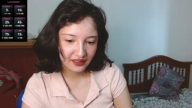 alexaa08 online show from November 27, 2025, 2:08 pm