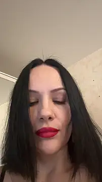 Devil Goddess online show from November 14, 2025, 12:26 pm