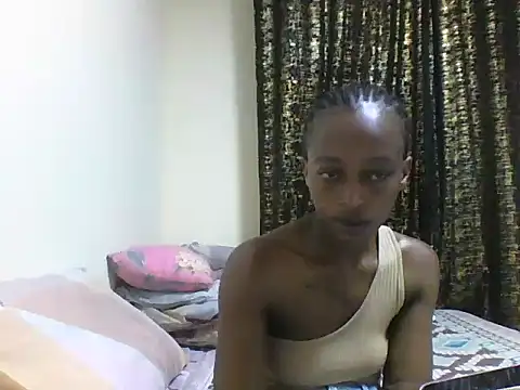 Petite doll20 online show from January 8, 2026, 10:28 am