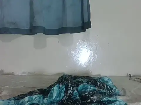 Wet goddess20 online show from October 15, 2025, 8:53 pm