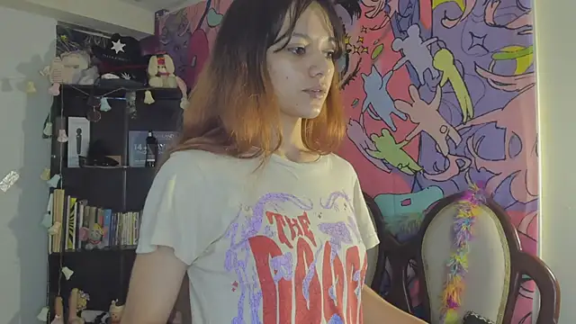 kittyzenn online show from November 21, 2025, 6:28 pm