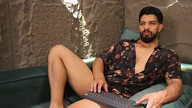 DannSaenz online show from March 6, 2025, 2:08 pm